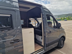 MERCEDES SPRINTER CAMPER